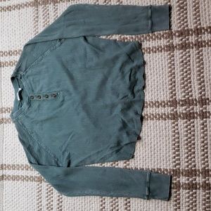 Double zero lightweight waffle knit henley top green size medium